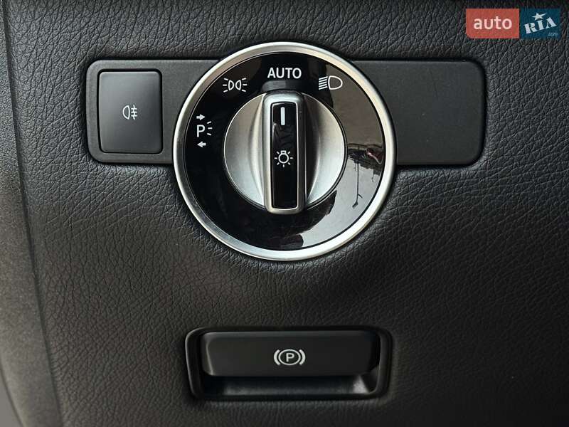 Позашляховик / Кросовер Mercedes-Benz GLS-Class 2018 в Дніпрі фото 44 Позашляховик / Кросовер Mercedes-Benz GLS-Class 2018 в Дніпрі