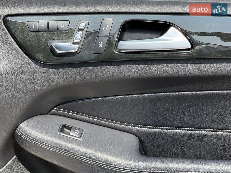 Позашляховик / Кросовер Mercedes-Benz GLS-Class 2018 в Дніпрі фото 48 Позашляховик / Кросовер Mercedes-Benz GLS-Class 2018 в Дніпрі