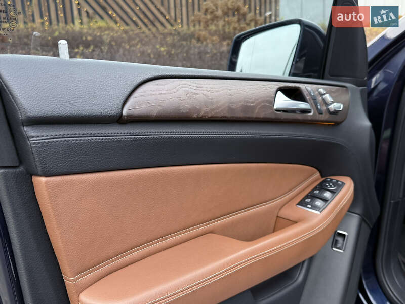 Позашляховик / Кросовер Mercedes-Benz GLS-Class 2016 в Києві