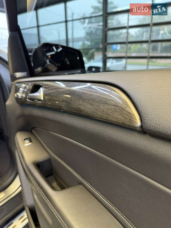 Позашляховик / Кросовер Mercedes-Benz GLS-Class 2016 в Чернівцях