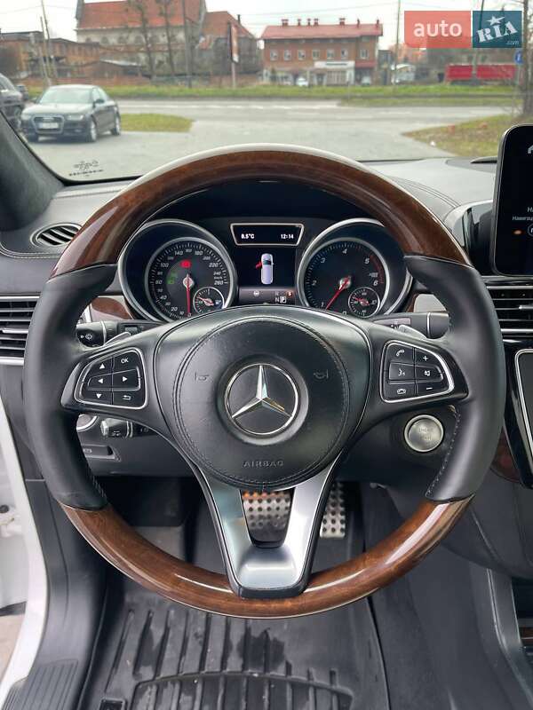 Внедорожник / Кроссовер Mercedes-Benz GLS-Class 2017 в Львове фото 35 Внедорожник / Кроссовер Mercedes-Benz GLS-Class 2017 в Львове