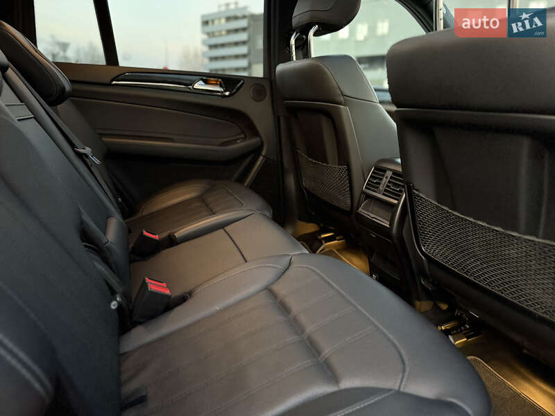 Позашляховик / Кросовер Mercedes-Benz GLS-Class 2018 в Києві фото 15 Позашляховик / Кросовер Mercedes-Benz GLS-Class 2018 в Києві