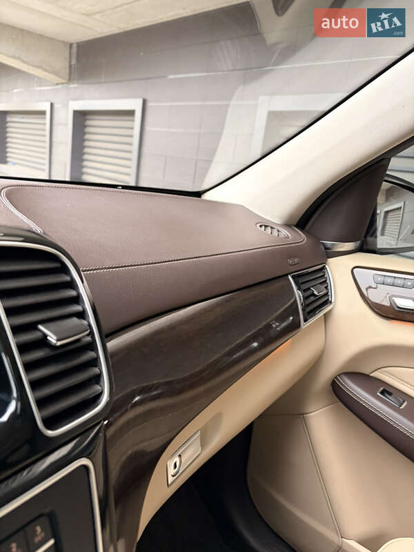 Внедорожник / Кроссовер Mercedes-Benz GLS-Class 2017 в Киеве