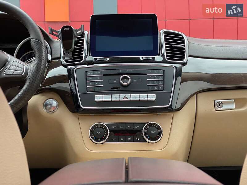 Внедорожник / Кроссовер Mercedes-Benz GLS-Class 2016 в Киеве