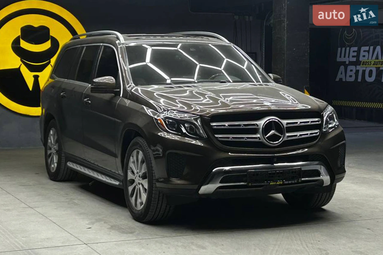 ID: 42996
Автомобіль приїхав з США в 2024 році, 1 власник в Україні, 1 ключ, автомобіль мав мінімальні пошкодження по дверкам, відновлений по оригіналу, подушки безпеки всі цілі, українізована мультимедія, по ходовій частині жодних нарікань, комплектація включає в себе камера заднього