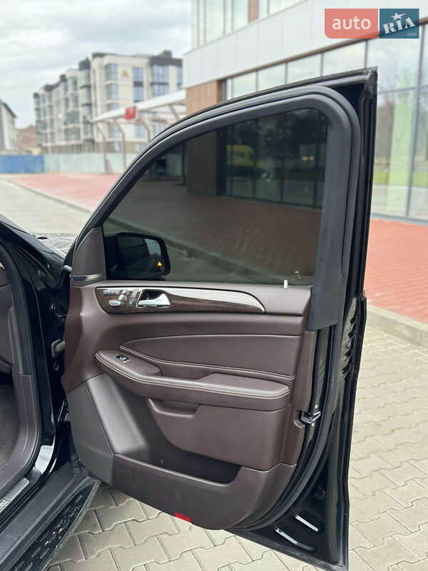 Позашляховик / Кросовер Mercedes-Benz GLS-Class 2016 в Рівному