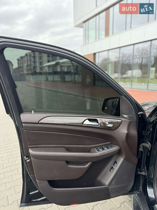 Позашляховик / Кросовер Mercedes-Benz GLS-Class 2016 в Рівному