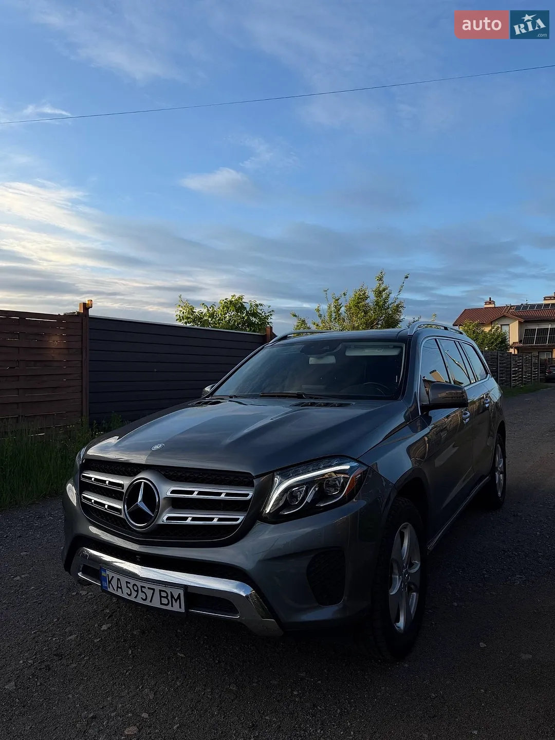 Mercedes-Benz GLS-Class 2017 VIN 4JGDF6EE5HA931442 фото оголошення 8 з 19