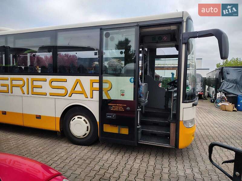 Пригородный автобус Mercedes-Benz Integro 2011 в Киеве