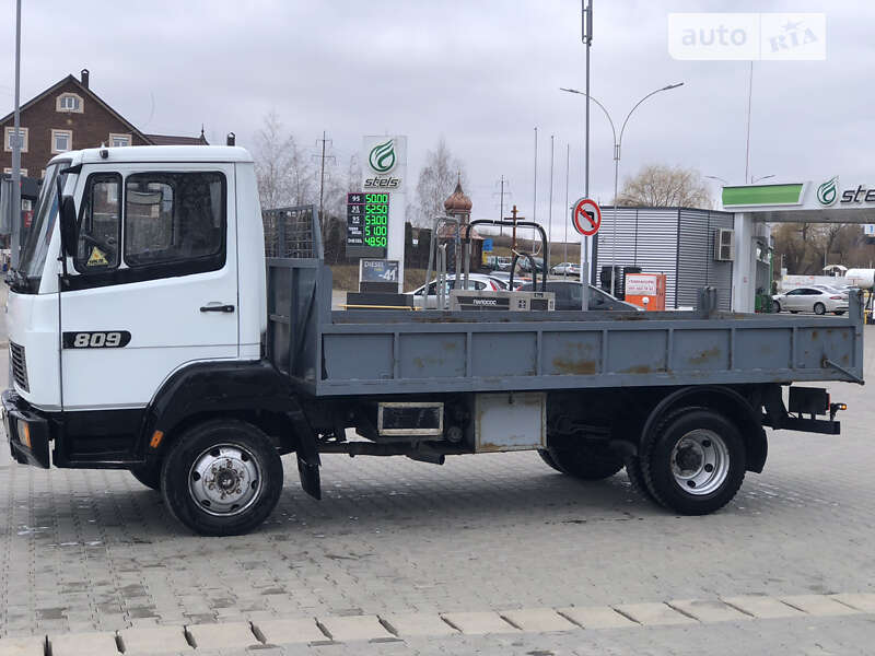 Самосвал Mercedes-Benz LK-Series 1996 в Черновцах