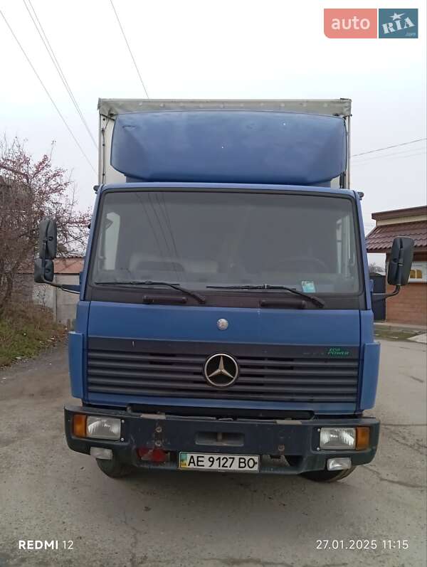 Вантажний фургон Mercedes-Benz LK-Series 1998 в 