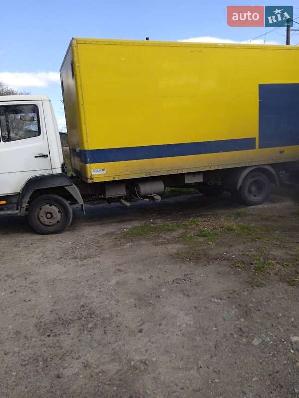 Грузовой фургон Mercedes-Benz LK-Series 1993 в Одессе
