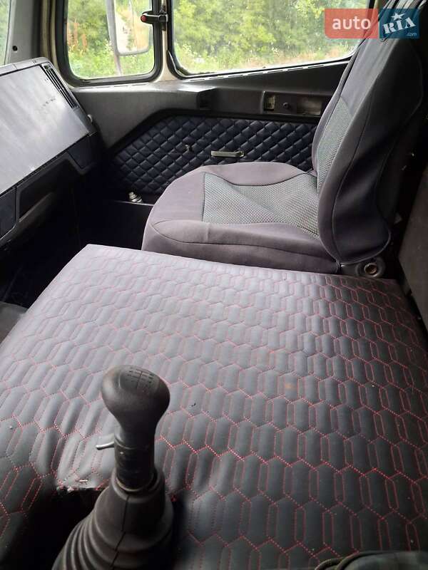 Рефрижератор Mercedes-Benz LK-Series 1993 в Днепре фото 6 Рефрижератор Mercedes-Benz LK-Series 1993 в Днепре