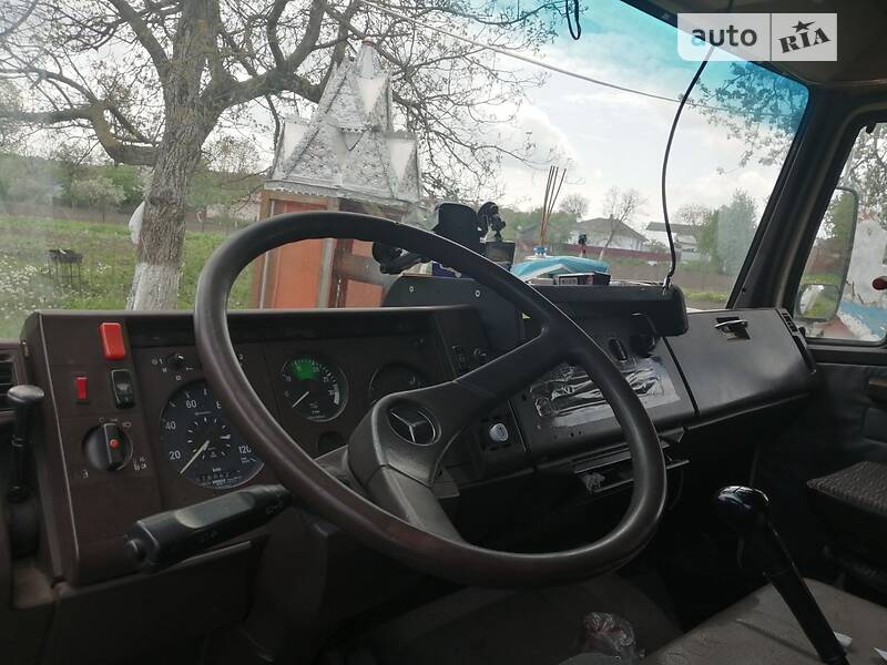 Грузовой фургон Mercedes-Benz LN-Series 1986 в Черновцах