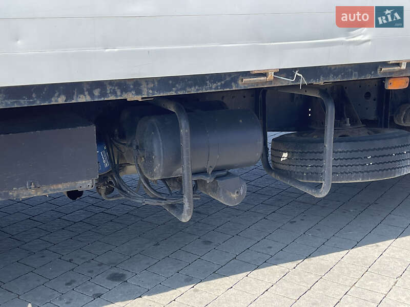 Грузовой фургон Mercedes-Benz LN-Series 1997 в Мукачево