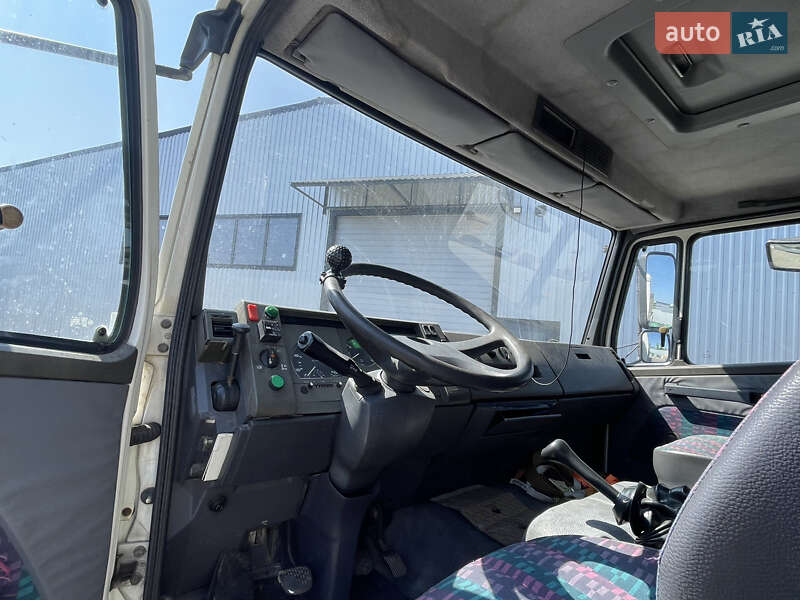 Грузовой фургон Mercedes-Benz LN-Series 1997 в Мукачево
