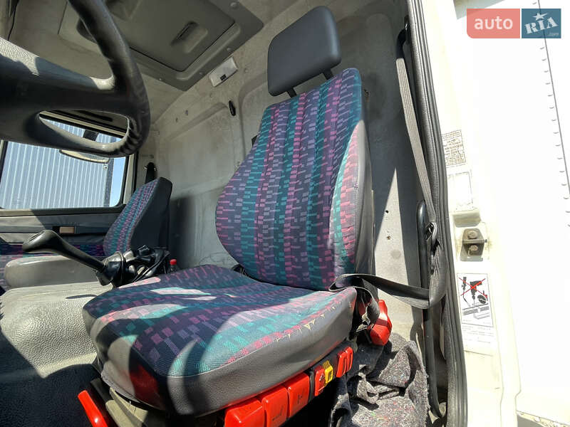 Грузовой фургон Mercedes-Benz LN-Series 1997 в Мукачево