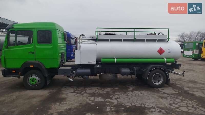 Бензовоз Mercedes-Benz LN-Series 1995 в Запорожье