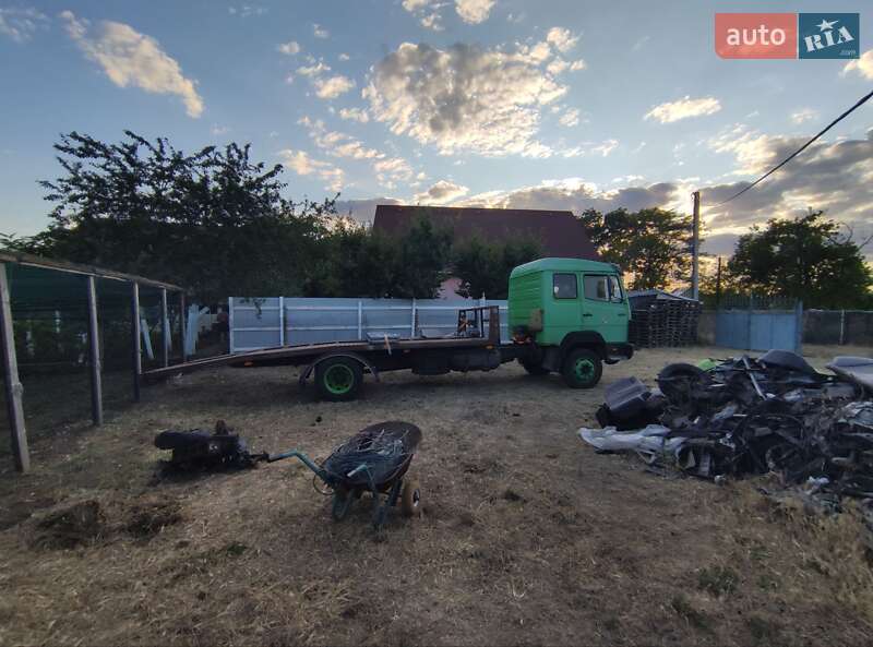 Эвакуатор Mercedes-Benz LN-Series 1994 в Одессе