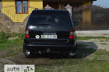 Внедорожник / Кроссовер Mercedes-Benz M-Class 2000 в 