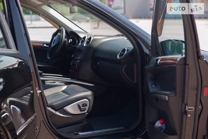 Внедорожник / Кроссовер Mercedes-Benz M-Class 2008 в Черкассах