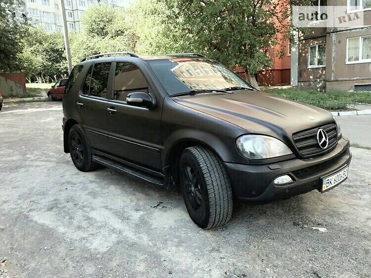 Внедорожник / Кроссовер Mercedes-Benz M-Class 2005 в Ровно