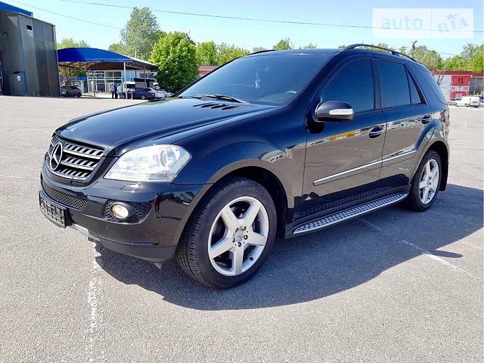 Внедорожник / Кроссовер Mercedes-Benz M-Class 2005 в Харькове