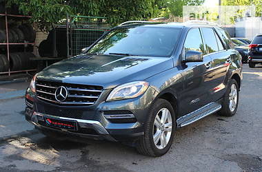 Позашляховик / Кросовер Mercedes-Benz M-Class 2015 в 