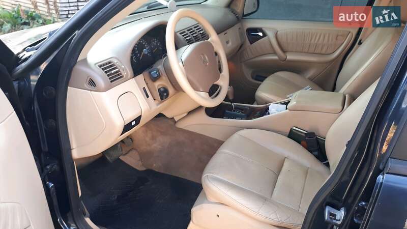 Внедорожник / Кроссовер Mercedes-Benz M-Class 2002 в Черновцах