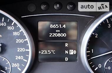 Позашляховик / Кросовер Mercedes-Benz M-Class 2006 в 
