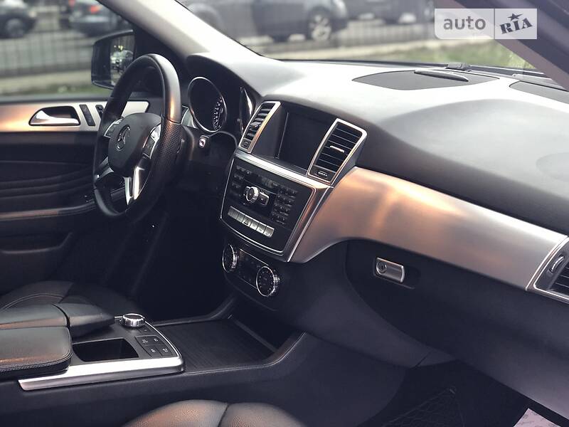 Позашляховик / Кросовер Mercedes-Benz M-Class 2013 в Одесі