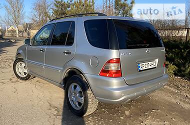 Внедорожник / Кроссовер Mercedes-Benz M-Class 2003 в Мелитополе