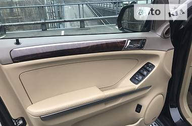 Позашляховик / Кросовер Mercedes-Benz M-Class 2008 в 