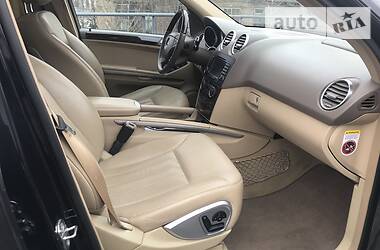 Позашляховик / Кросовер Mercedes-Benz M-Class 2008 в 