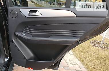 Внедорожник / Кроссовер Mercedes-Benz M-Class 2012 в 