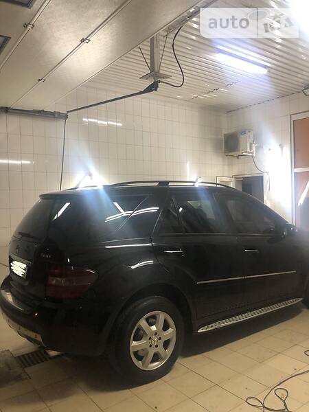 Позашляховик / Кросовер Mercedes-Benz M-Class 2007 в Одесі