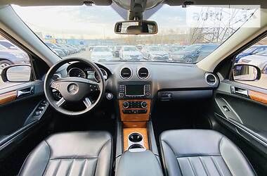 Позашляховик / Кросовер Mercedes-Benz M-Class 2008 в 