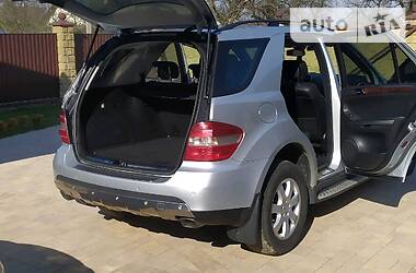 Позашляховик / Кросовер Mercedes-Benz M-Class 2006 в 