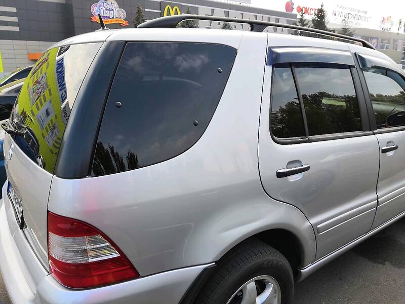 Позашляховик / Кросовер Mercedes-Benz M-Class 2002 в Херсоні