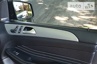 Позашляховик / Кросовер Mercedes-Benz M-Class 2013 в 