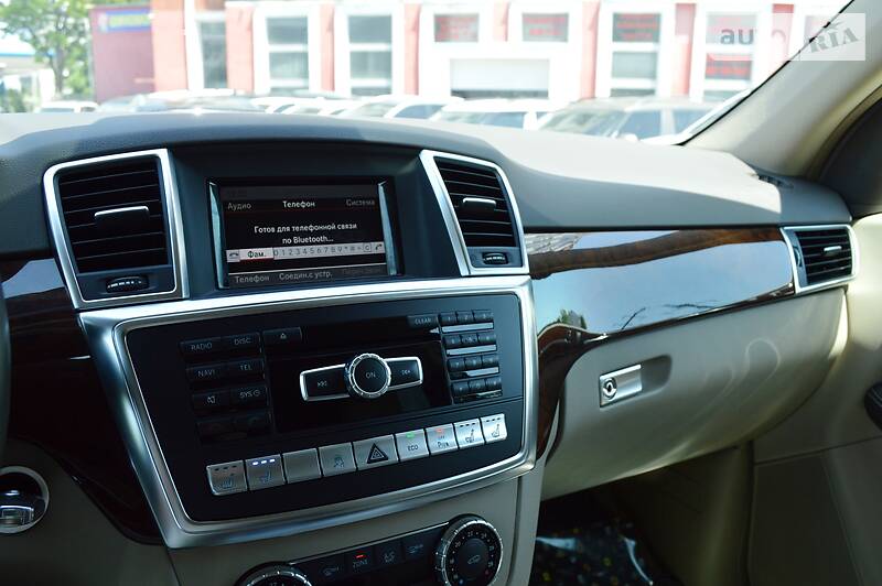 Позашляховик / Кросовер Mercedes-Benz M-Class 2013 в Одесі фото 48 Позашляховик / Кросовер Mercedes-Benz M-Class 2013 в Одесі