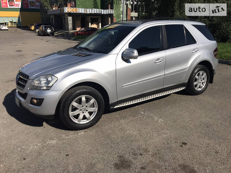 Позашляховик / Кросовер Mercedes-Benz M-Class 2008 в Івано-Франківську