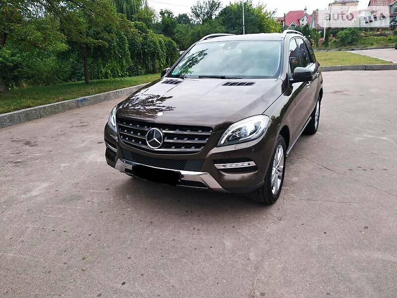 Внедорожник / Кроссовер Mercedes-Benz M-Class 2012 в Житомире