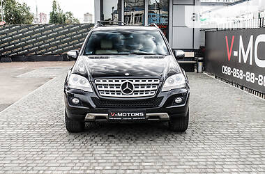 Внедорожник / Кроссовер Mercedes-Benz M-Class 2008 в Киеве