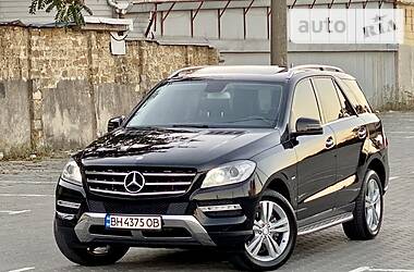 Внедорожник / Кроссовер Mercedes-Benz M-Class 2013 в Одессе