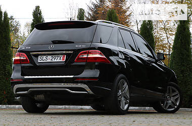 Внедорожник / Кроссовер Mercedes-Benz M-Class 2011 в Дрогобыче