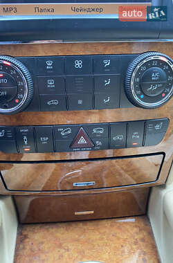 Внедорожник / Кроссовер Mercedes-Benz M-Class 2011 в 