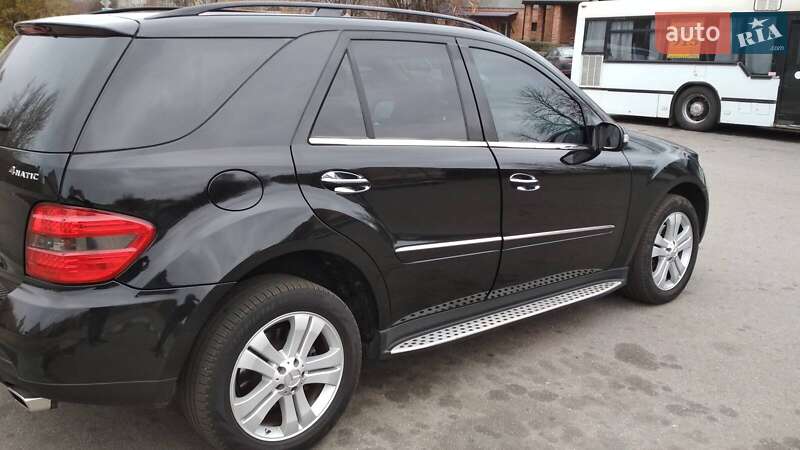 Внедорожник / Кроссовер Mercedes-Benz M-Class 2008 в Никополе