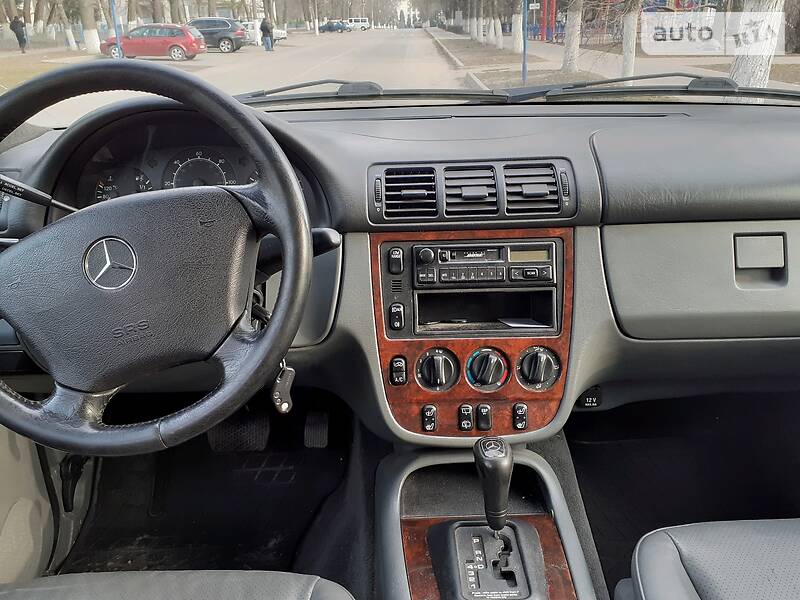 Внедорожник / Кроссовер Mercedes-Benz M-Class 1999 в Краматорске фото 19 Внедорожник / Кроссовер Mercedes-Benz M-Class 1999 в Краматорске