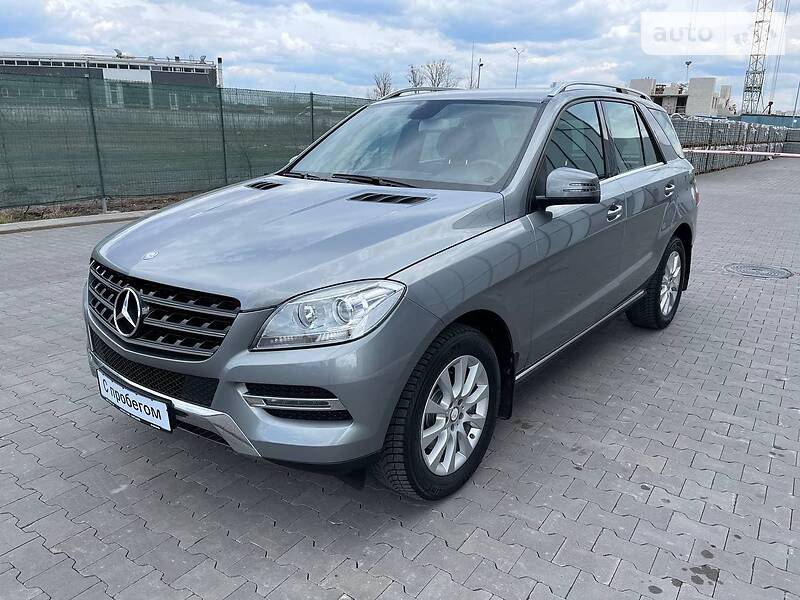 Внедорожник / Кроссовер Mercedes-Benz M-Class 2013 в Харькове